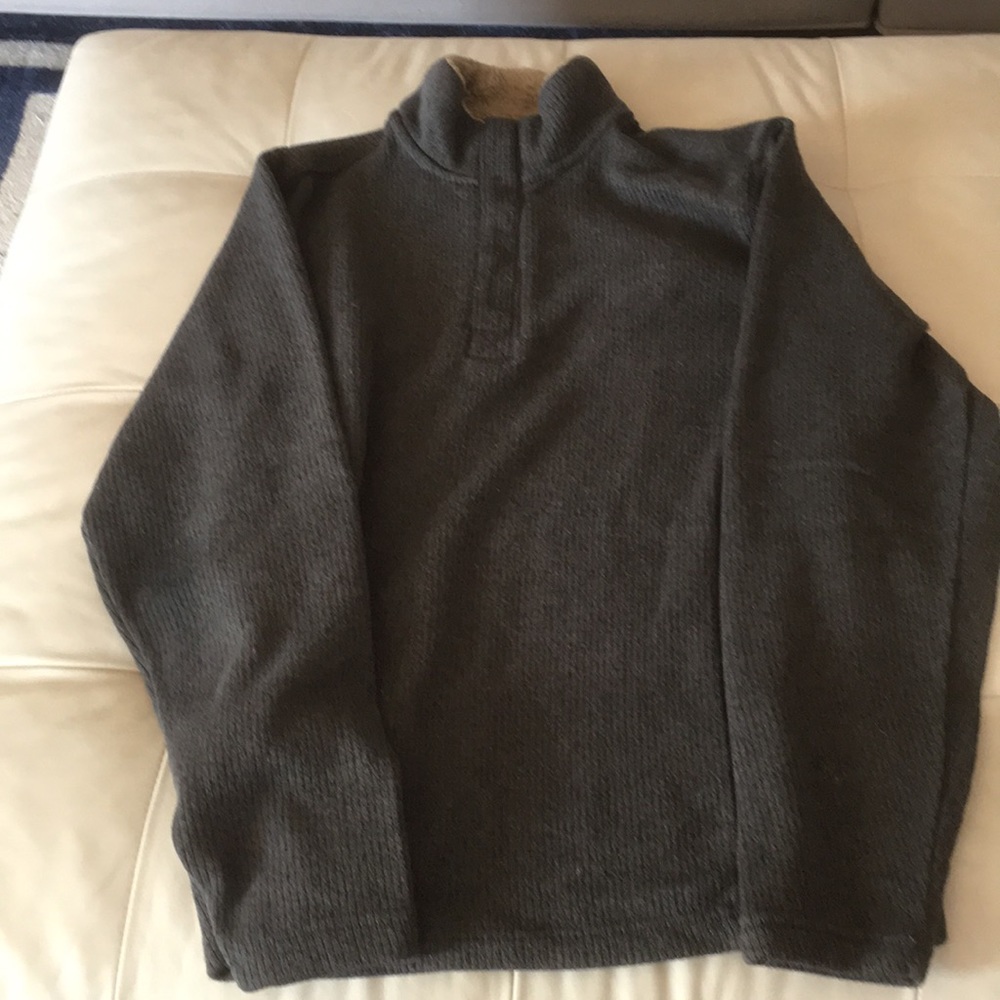 Men’s zip neck shirt
